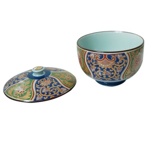 ARITA WARE TRADITIONAL PATTERN TEACUP WITH LID