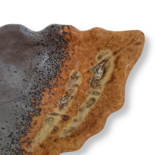 BANKO WARE RUSTIC LEAF-SHAPED APPETIZER PLATE