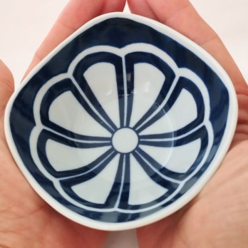HASAMI WARE BLUE INDIGO PATTERN SMALL BOWL SET OF 5