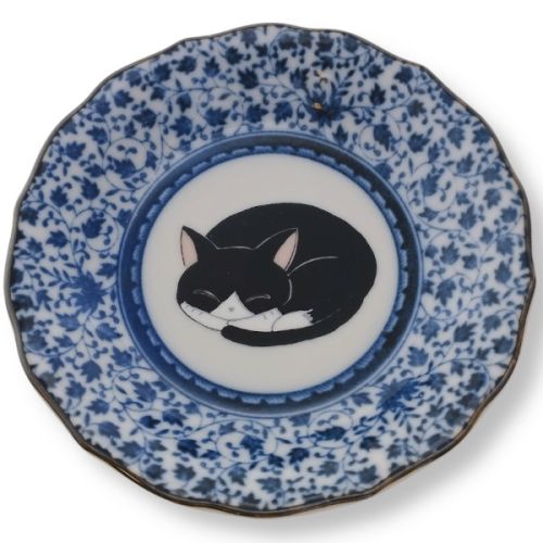 KUTANI WARE NEMURI NEKO SLEEPING CAT PLATE SET OF 5