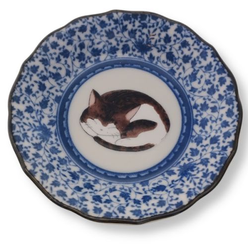 KUTANI WARE NEMURI NEKO SLEEPING CAT PLATE SET OF 5