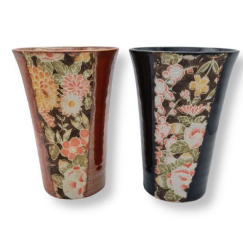 MINO WARE KAGA YUZEN PATTERN JAPANESE PORCELAIN PAIR TUMBLERS