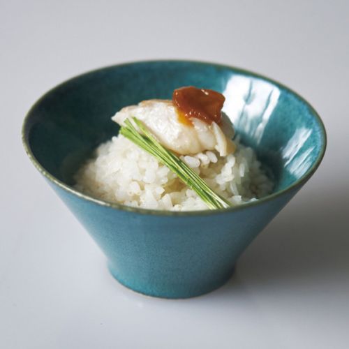 MINO WARE NATURAL GREEN MULTI BOWL SET OF 5 JAPANESE PORCELAIN