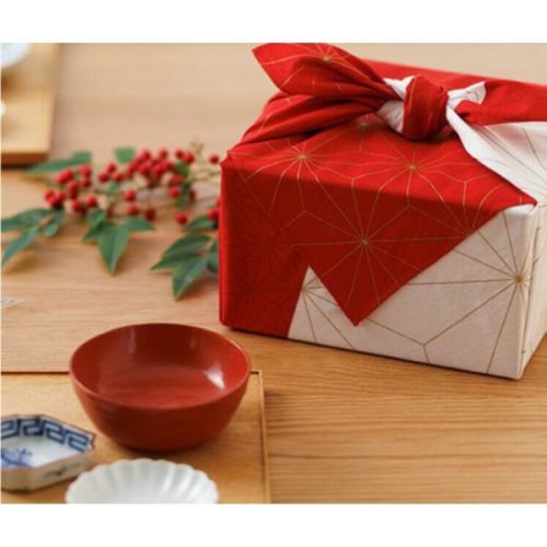 MUSUBI JAPANESE FUROSHIKI CELEBRATION HARE TSUTSUMI 70cm
