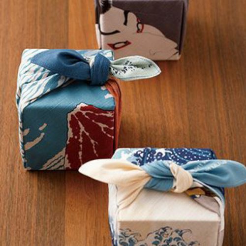 MUSUBI JAPANESE FUROSHIKI UKIYO-E 48CM