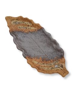 ASSIETTE À APÉRITIF EN FORME DE FEUILLE RUSTIQUE EN CÉRAMIQUE BANKO
