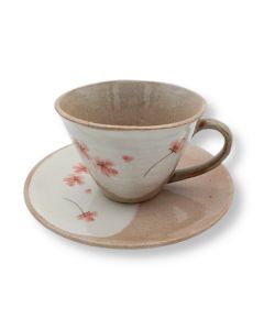TASSE À CAFÉ ET SOUCOUPE EN GRÈS MINO À MOTIF DE FLEURS ROUGES