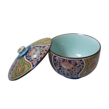 ARITA WARE TRADITIONAL PATTERN TEACUP WITH LID