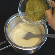 Silky_Matcha_Cheesecake_with_White_Chocolate-8