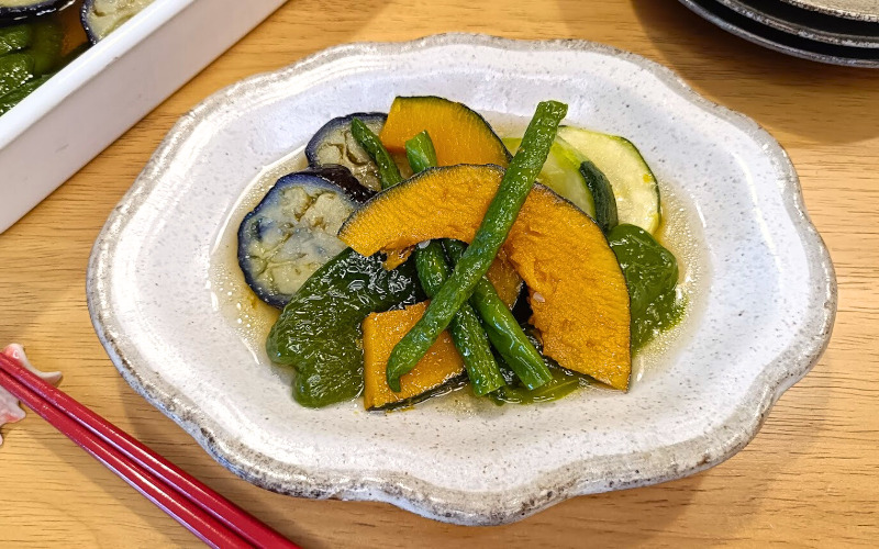 SUMMER VEGETABLE AGEBITASHI — Légumes marinés dans un dashi
