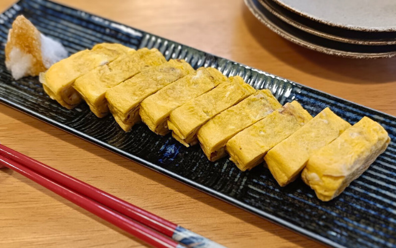 Japanese Dashimaki Tamago - Dashi Rolled Omelette