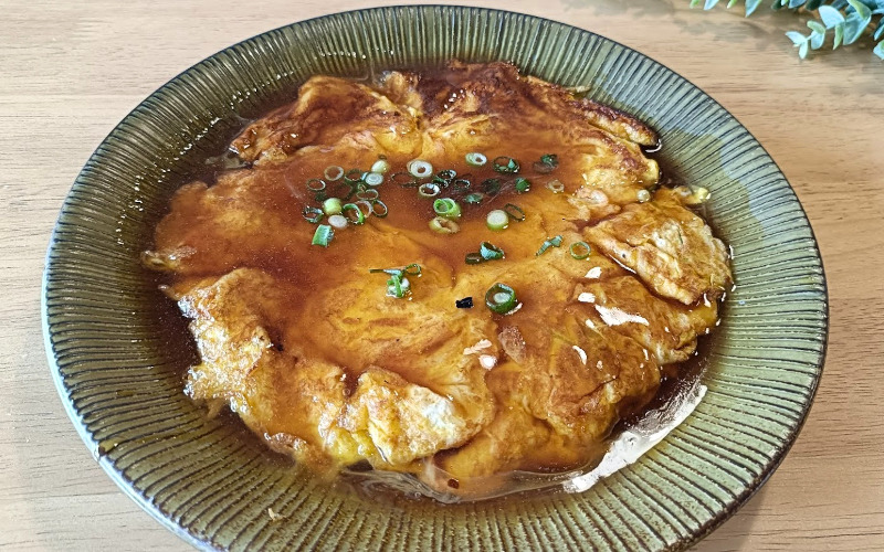 Omelette japonaise au crabe au surimi - Kanitama